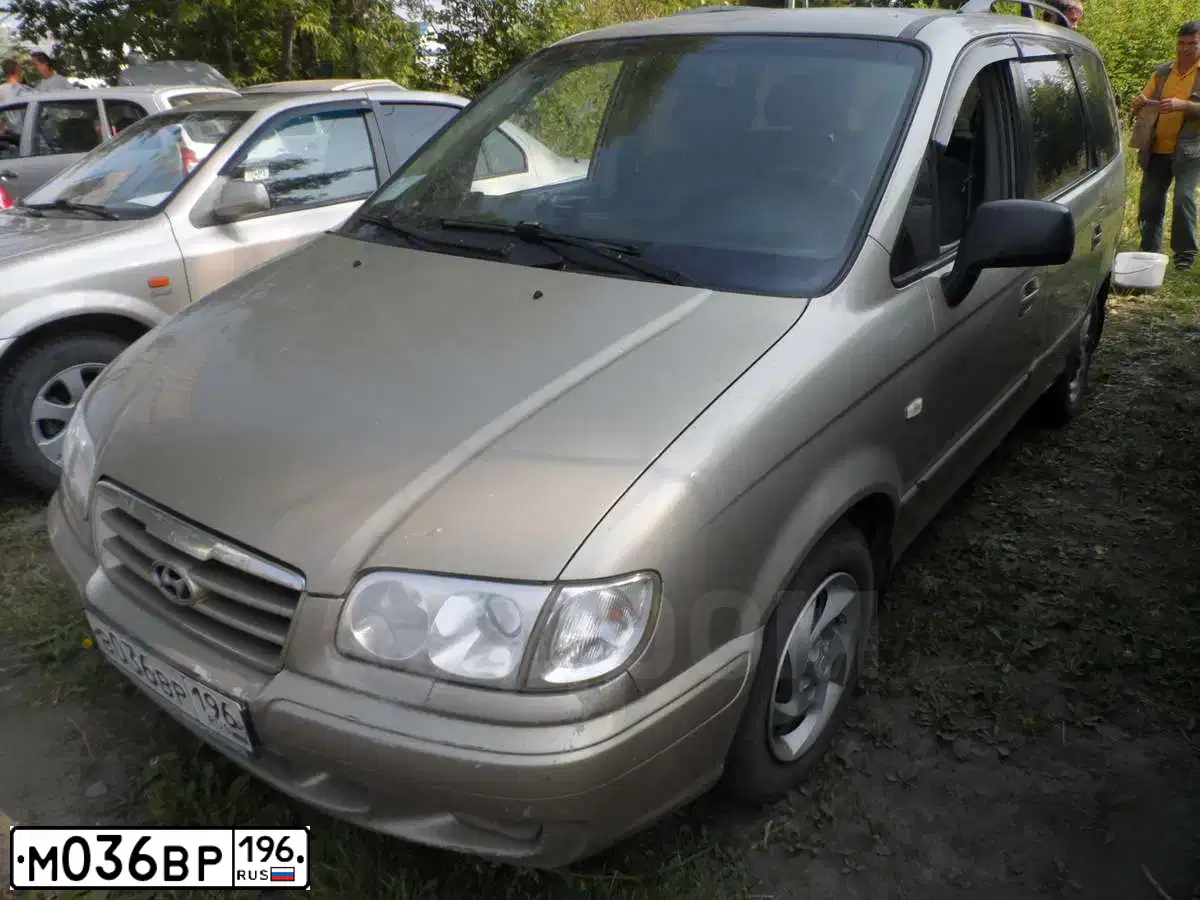 Фото автомобиля PEUGEOT TRAVELLER, 2019 — госномер М036ВР196. Цвет: ТЕМНО-СЕРЫЙ