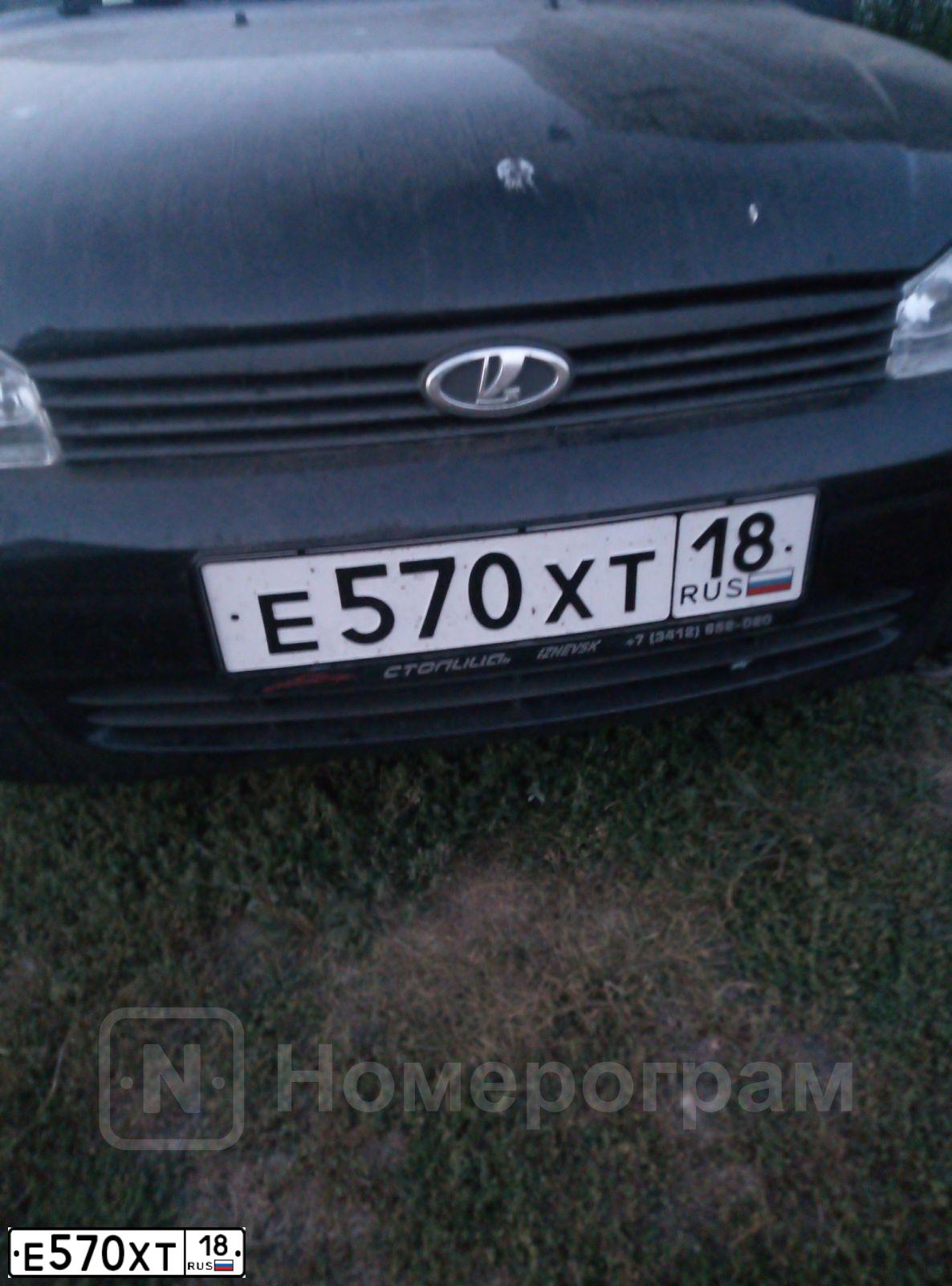 Фото автомобиля LADA 1117 KALINA, 2012 — госномер Е570ХТ18. Цвет: Сине-Черный
