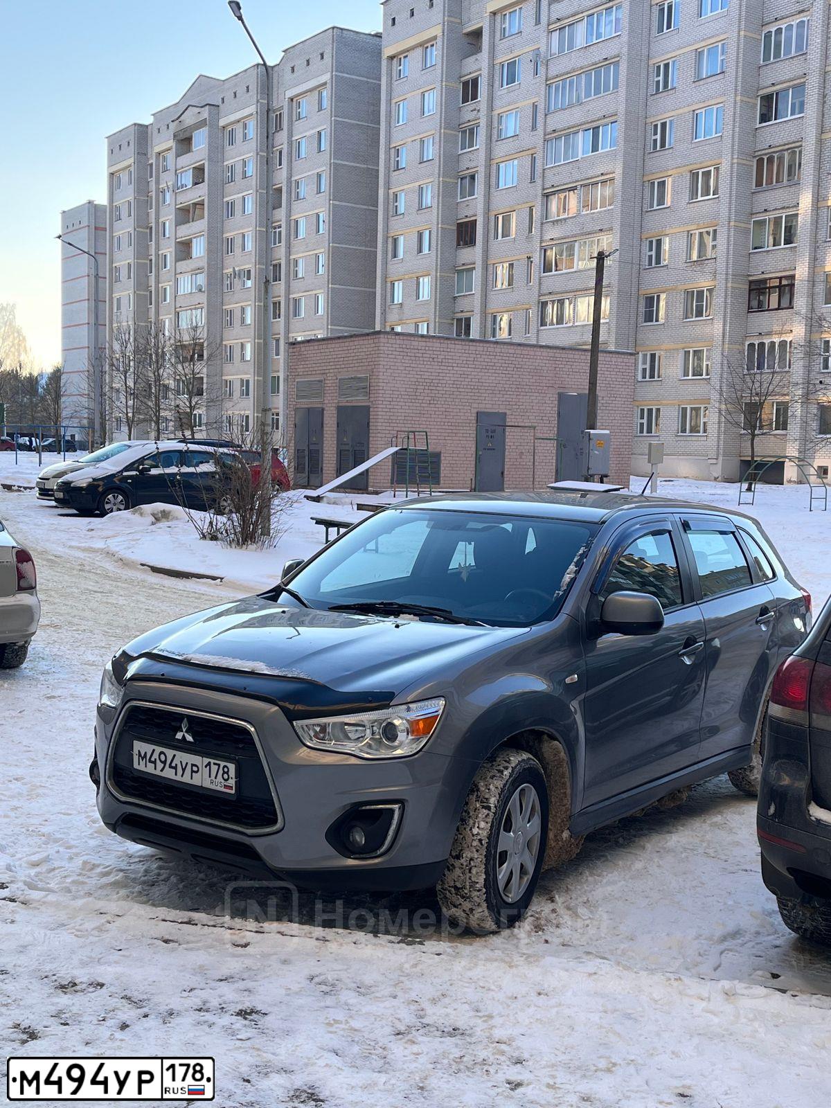 Фото автомобиля MITSUBISHI ASX, 2010 — госномер М494УР178
