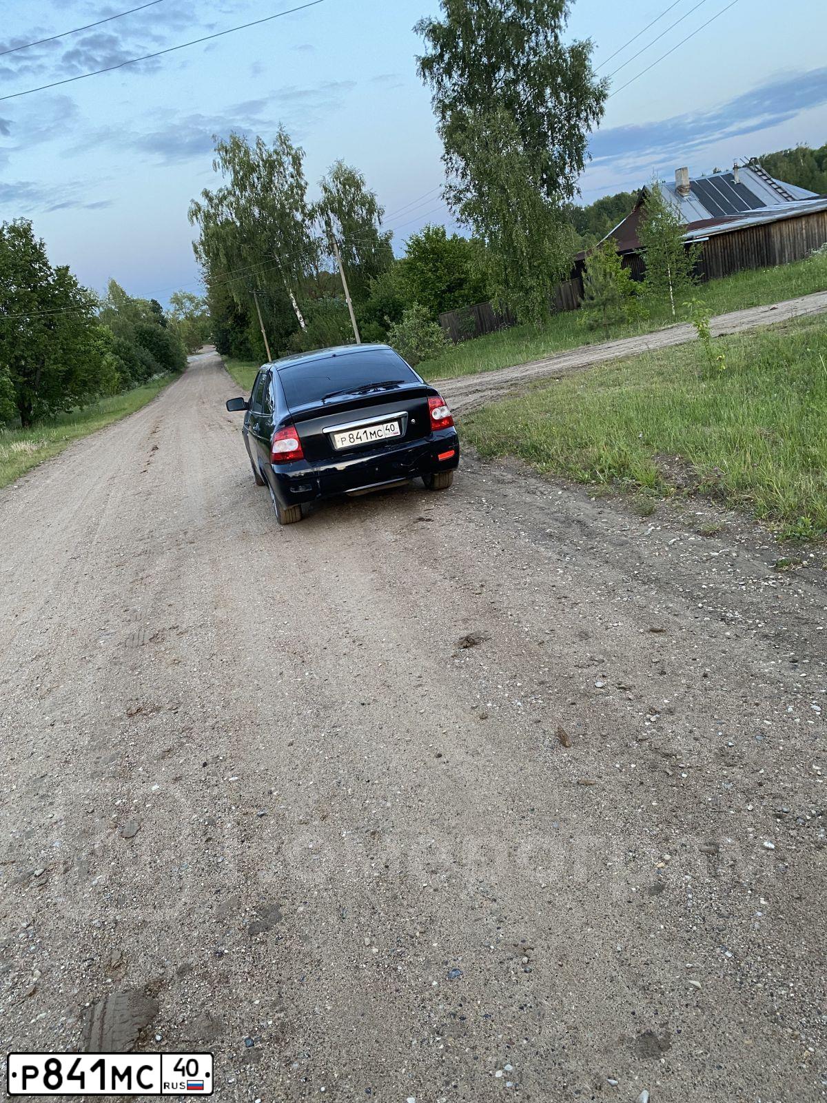Фото автомобиля LADA 2172 PRIORA, 2009 — госномер У231ОВ750. Цвет: ТЕМНО- ЗЕЛЕНЫЙ