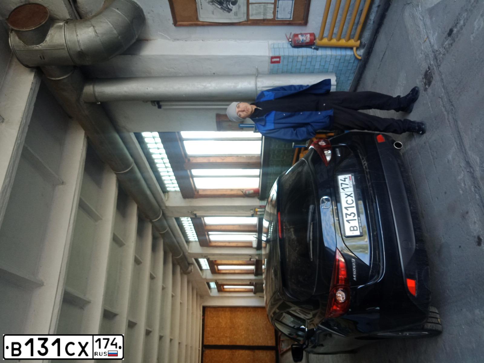 Фото автомобиля MAZDA 3, 2013 — госномер В684ОА45. Цвет: ЧЕРНЫЙ