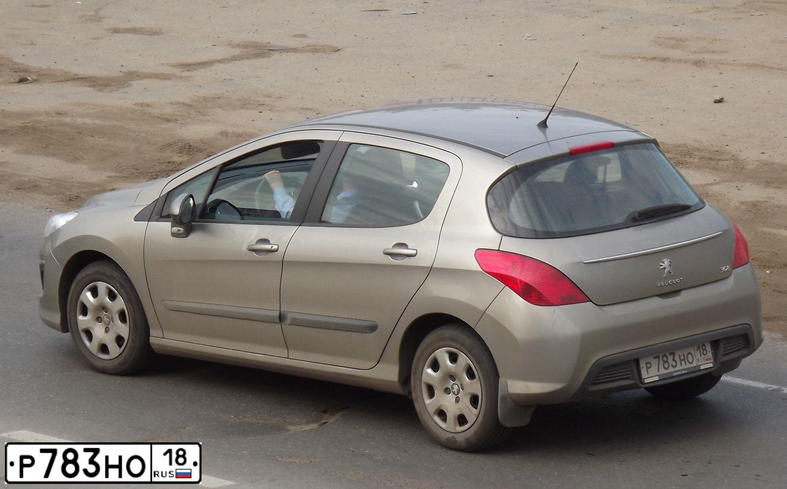Фото автомобиля PEUGEOT 308, 2011 — госномер А242КМ702. Цвет: СЕРО-БЕЖЕВЫЙ