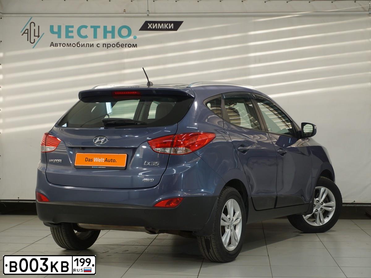 Фото автомобиля HYUNDAI TUCSON, 2008 — госномер В417УВ190. Цвет: ЧЕРНЫЙ