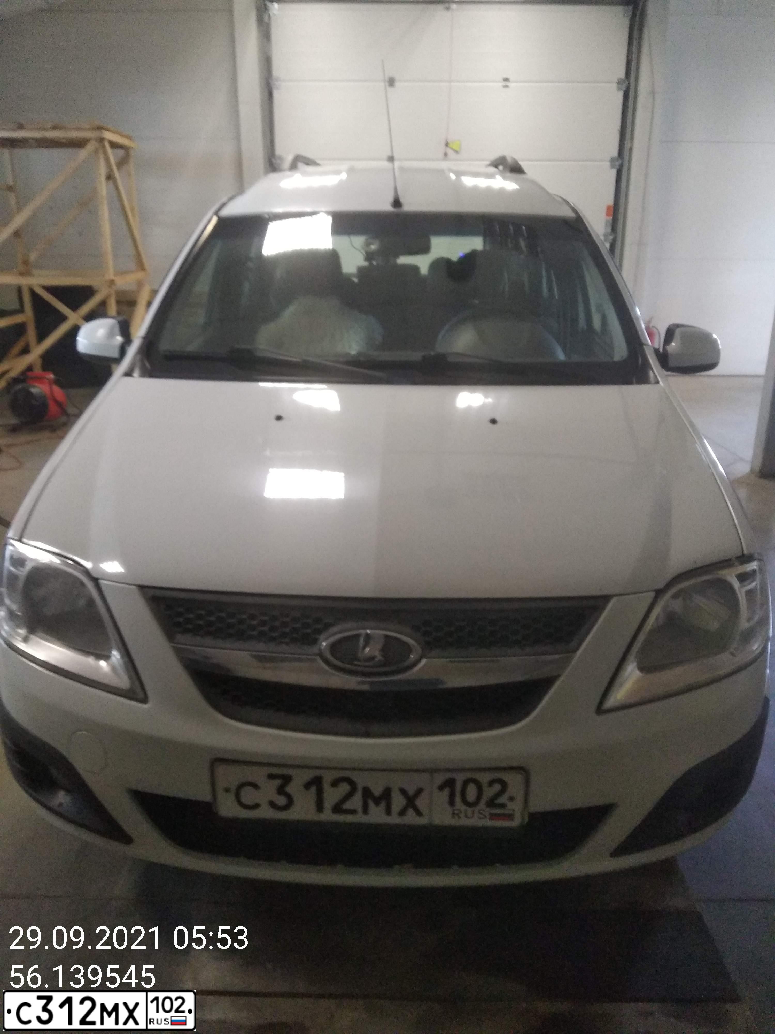 Фото автомобиля LADA LARGUS, 2015 — госномер С312МХ102. Цвет: БЕЛЫЙ