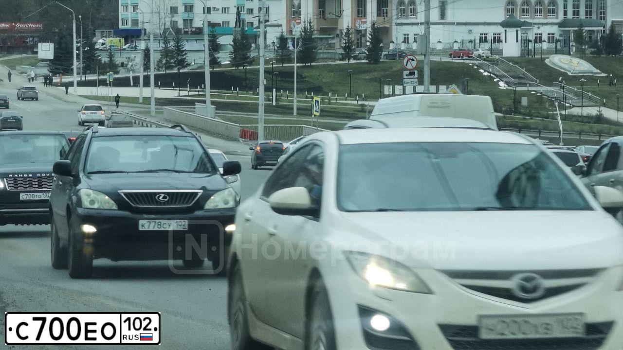 Фото автомобиля NISSAN TEANA, 2012 — госномер С700ЕО102. Цвет: ЧЕРНЫЙ