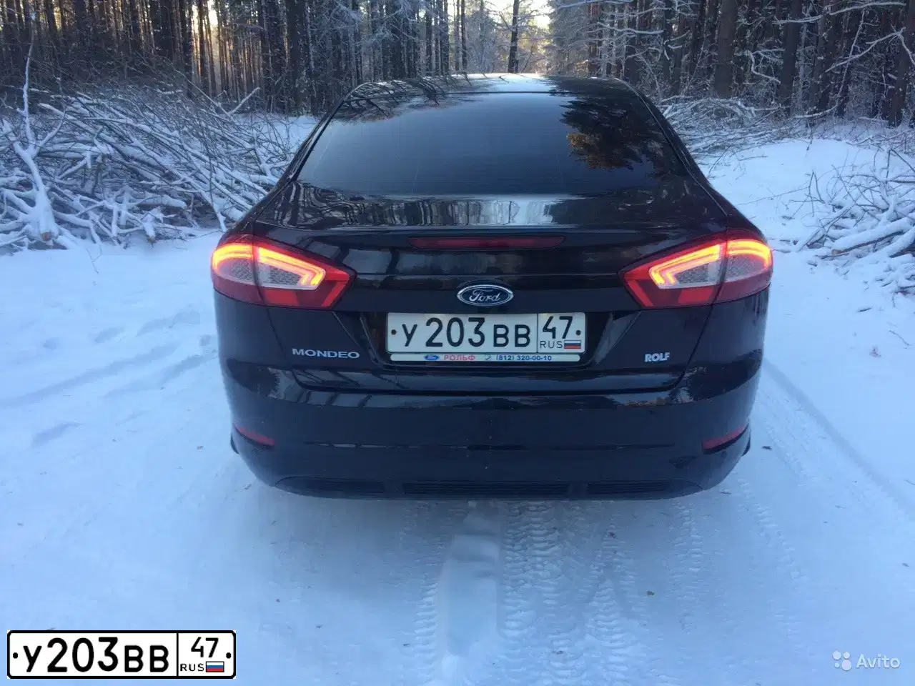 Фото автомобиля FORD MONDEO, 2011 — госномер В265ЕР147. Цвет: ЧЕРНЫЙ