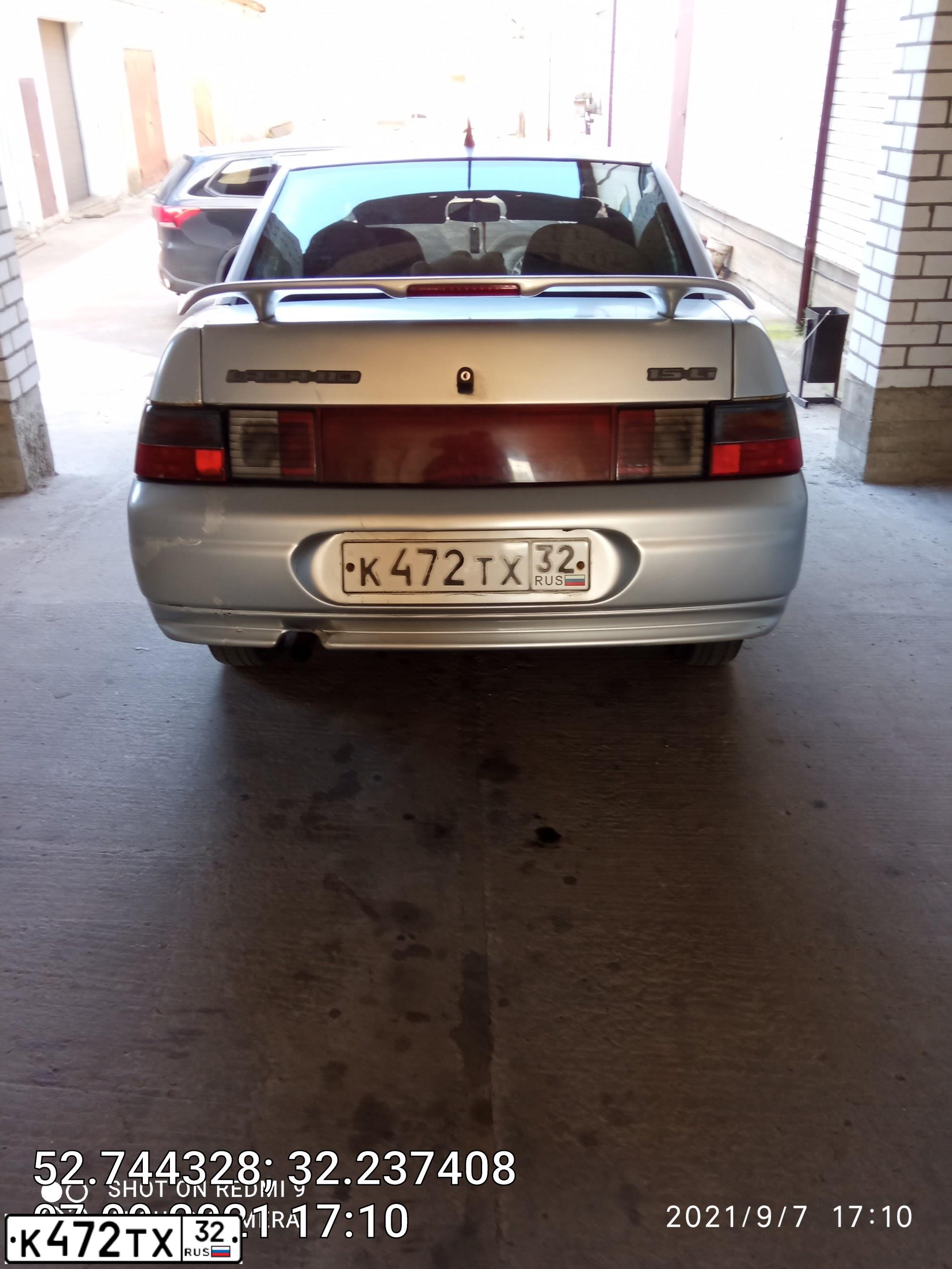 Фото автомобиля LADA 2110, 2003 — госномер К472ТХ32. Цвет: СВЕТЛО-СЕРЕБРИСТЫЙ МЕТАЛЛ