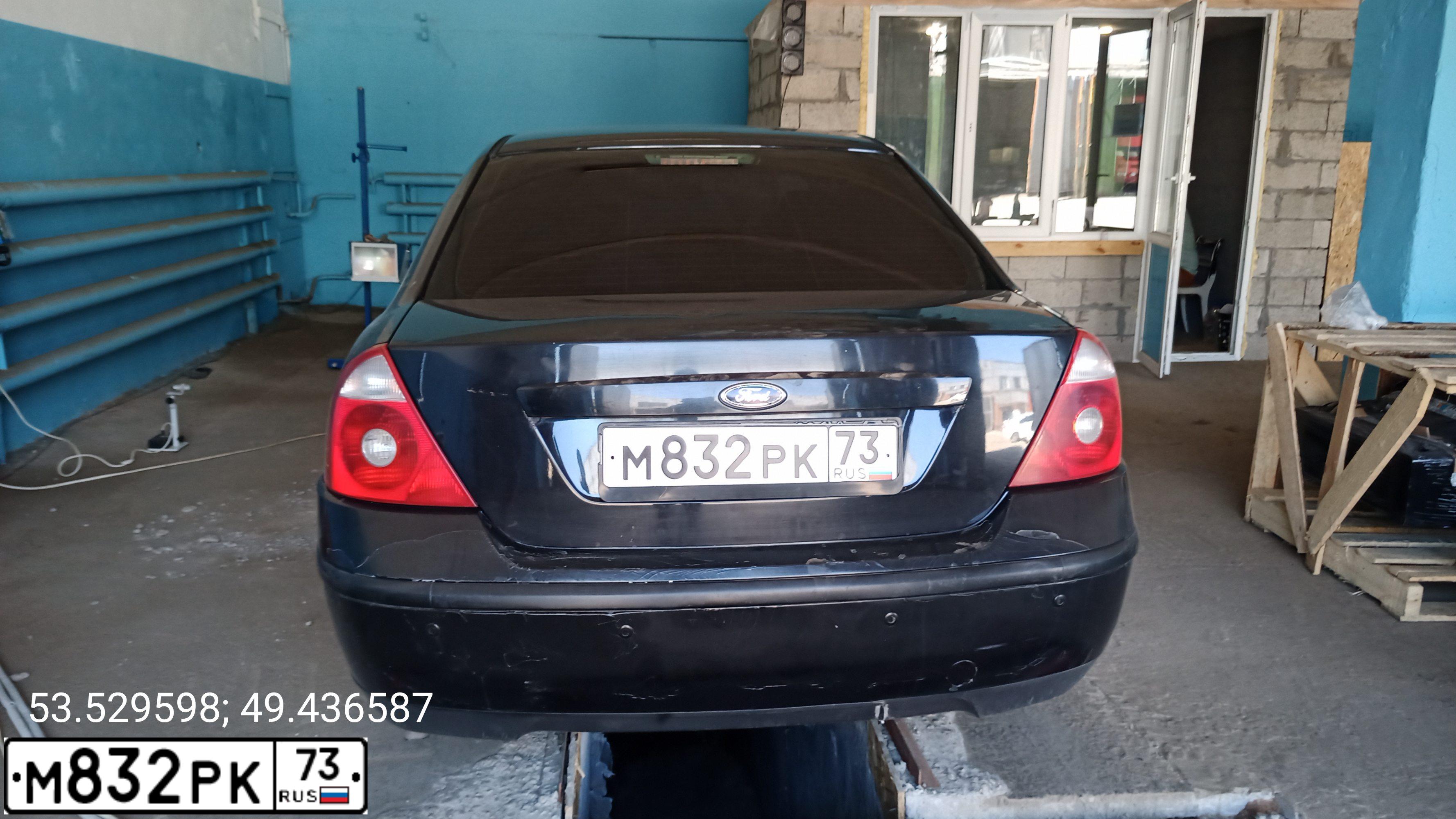 Фото автомобиля FORD MONDEO, 2003 — госномер М125СК40. Цвет: ЧЕРНЫЙ