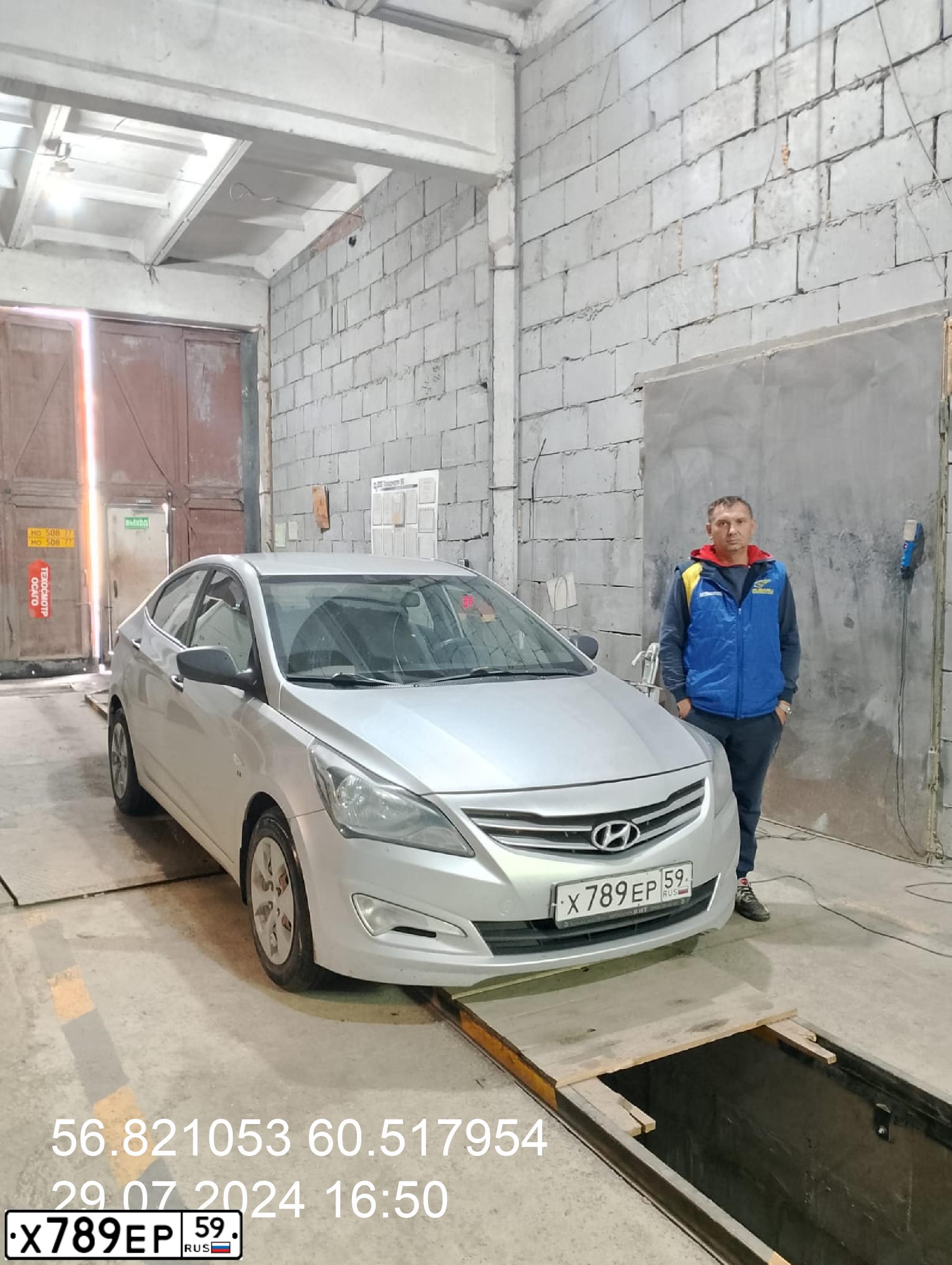 Фото автомобиля SUBARU B9 TRIBECA, 2008 — госномер В116ТА159. Цвет: Серый