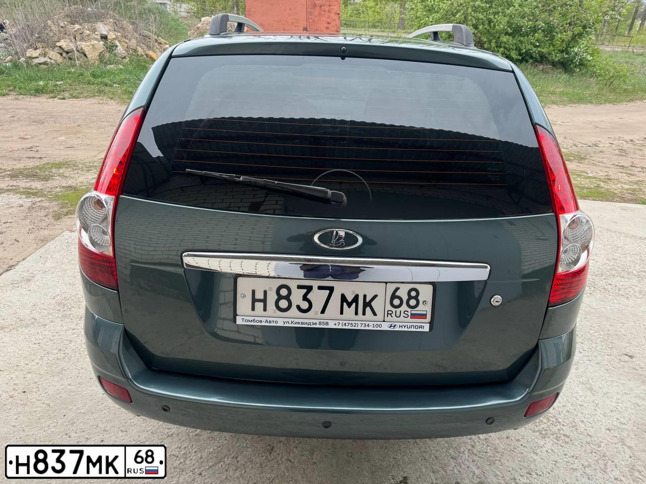 Фото автомобиля LADA 2171 PRIORA, 2011 — госномер Н837МК68. Цвет: Серо-сине-зеленый