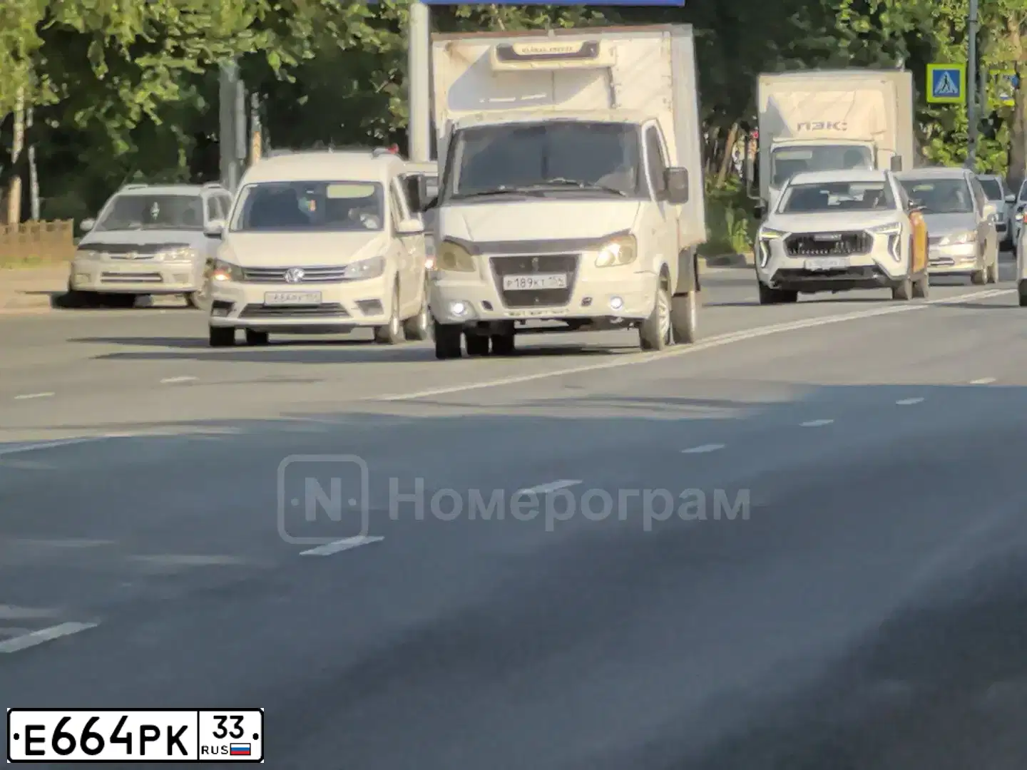 Фото автомобиля LADA 2109 SAMARA, 2001 — госномер Е664РК33. Цвет: СЕРЕБРИСТО-ЗЕЛЕНЫЙ