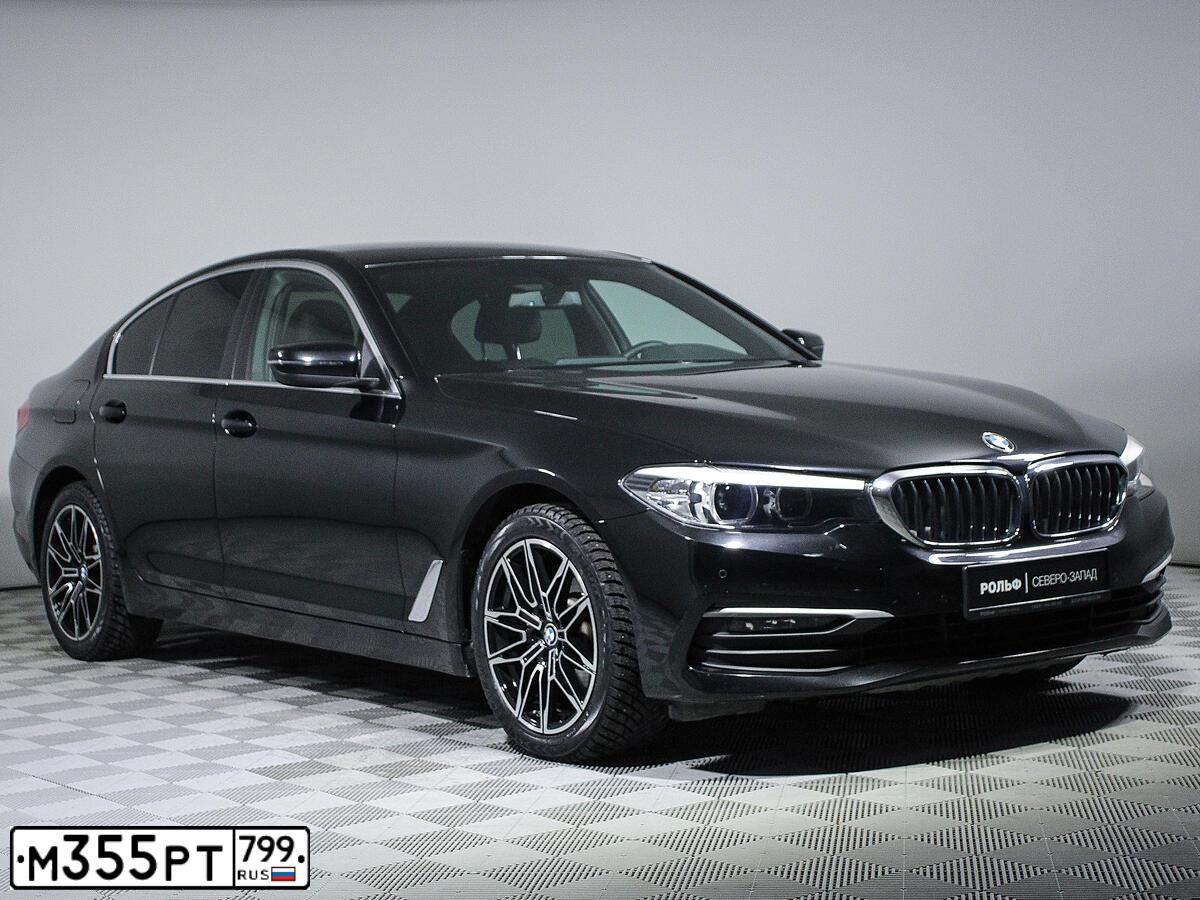 Фото автомобиля БМВ 520I, 2020 — госномер Р898АН550. Цвет: ЧЕРНЫЙ