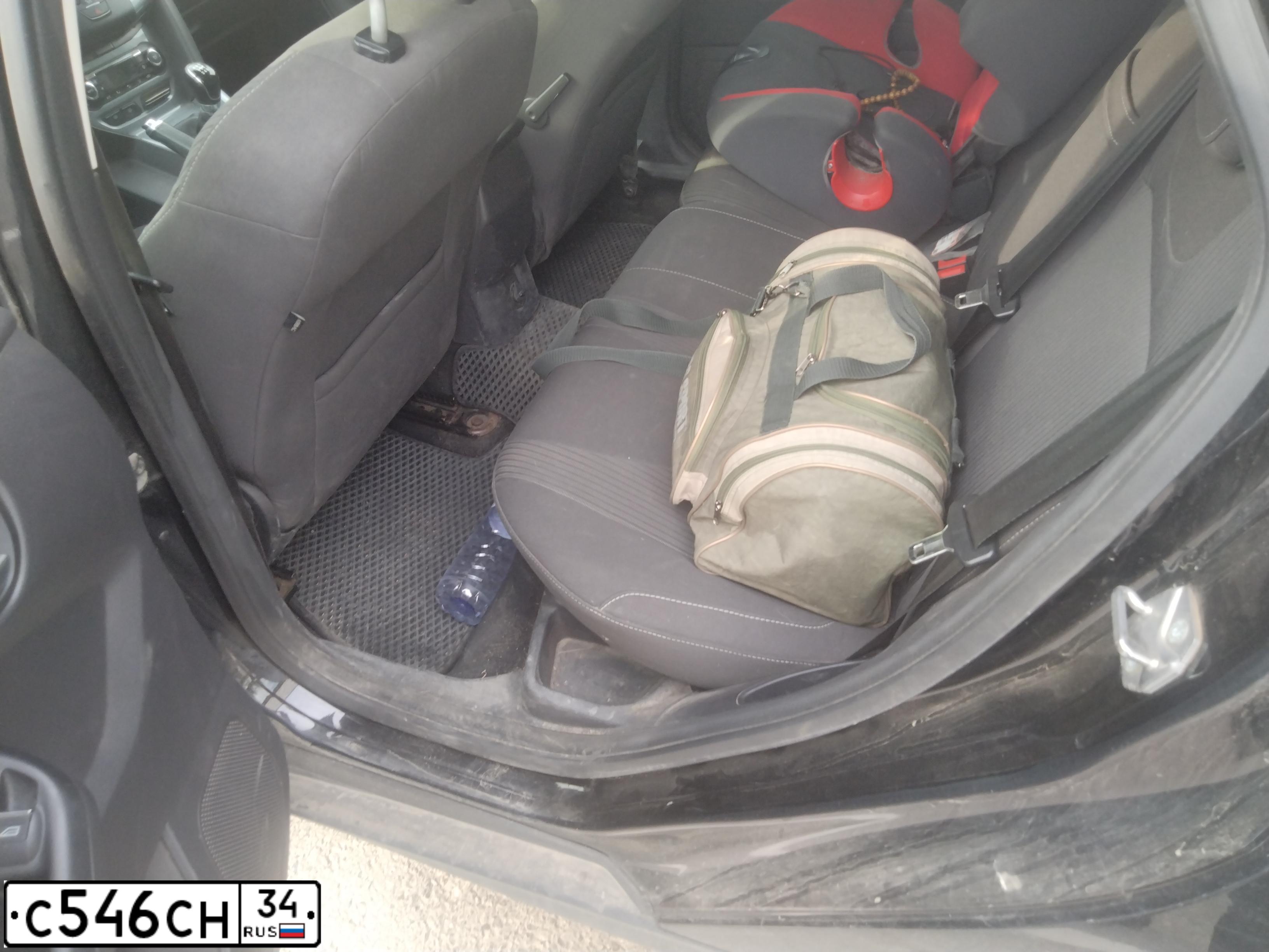 Фото автомобиля FORD FOCUS, 2012 — госномер С546СН34. Цвет: ЧЕРНЫЙ