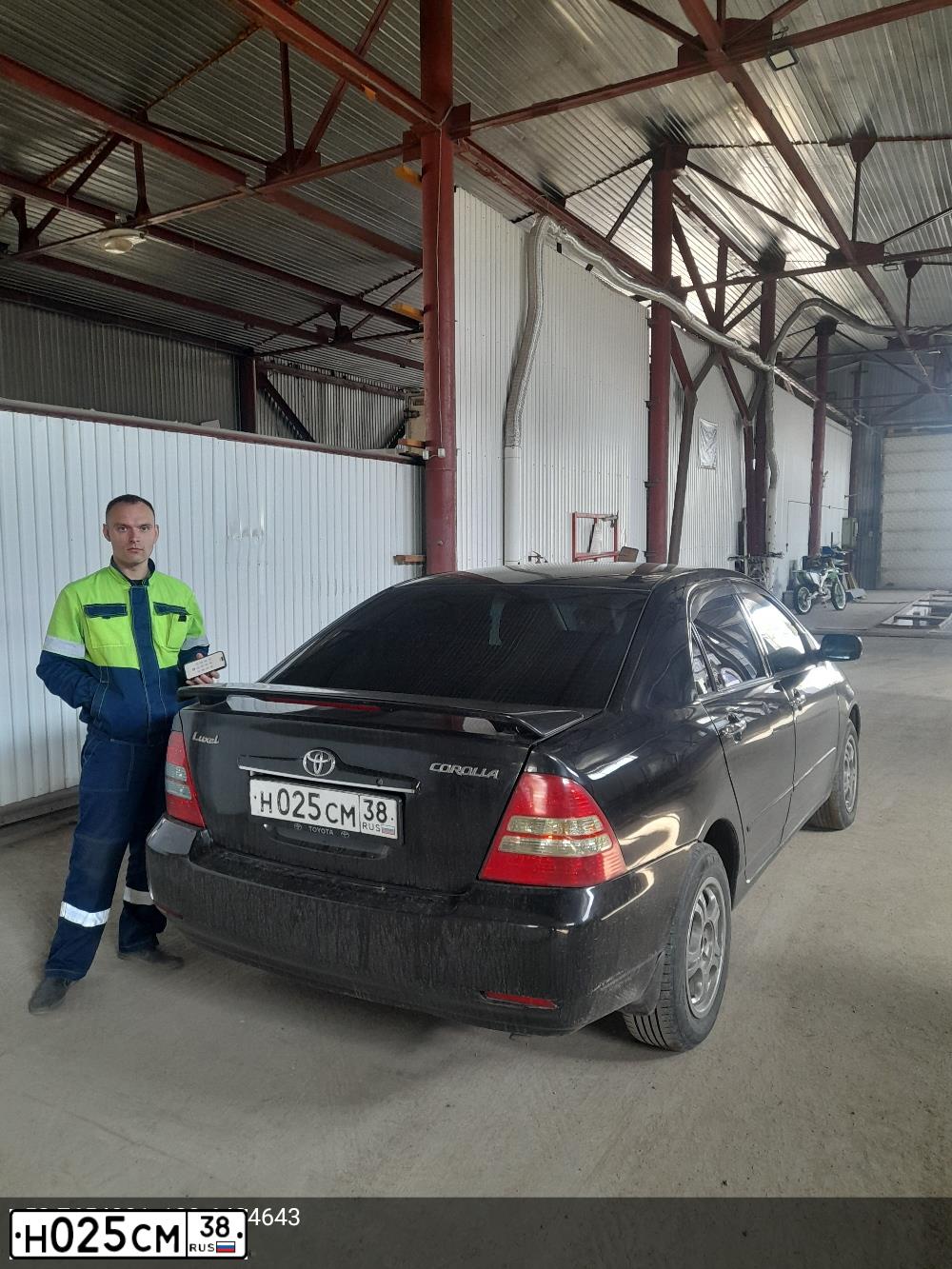 Фото автомобиля TOYOTA COROLLA, 2003 — госномер Н025СМ38