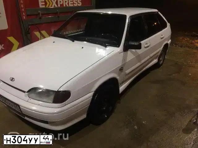 Фото автомобиля LADA 2114 SAMARA, 2010 — госномер Н304УУ44. Цвет: Белый