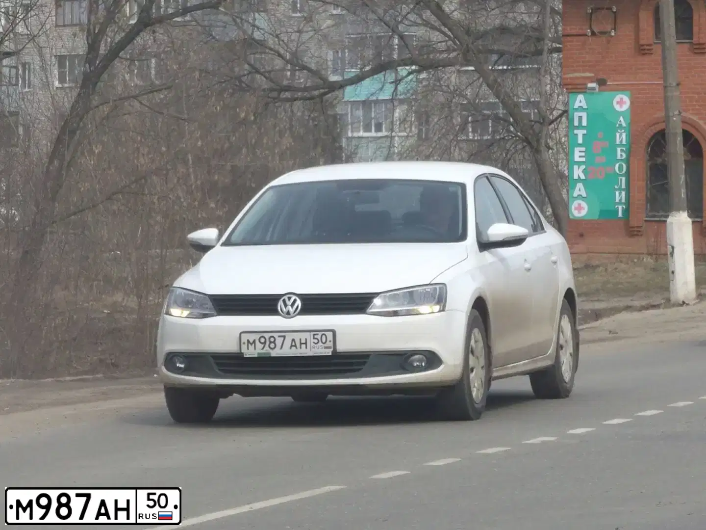Фото автомобиля VOLKSWAGEN JETTA, 2013 — госномер М972АХ250
