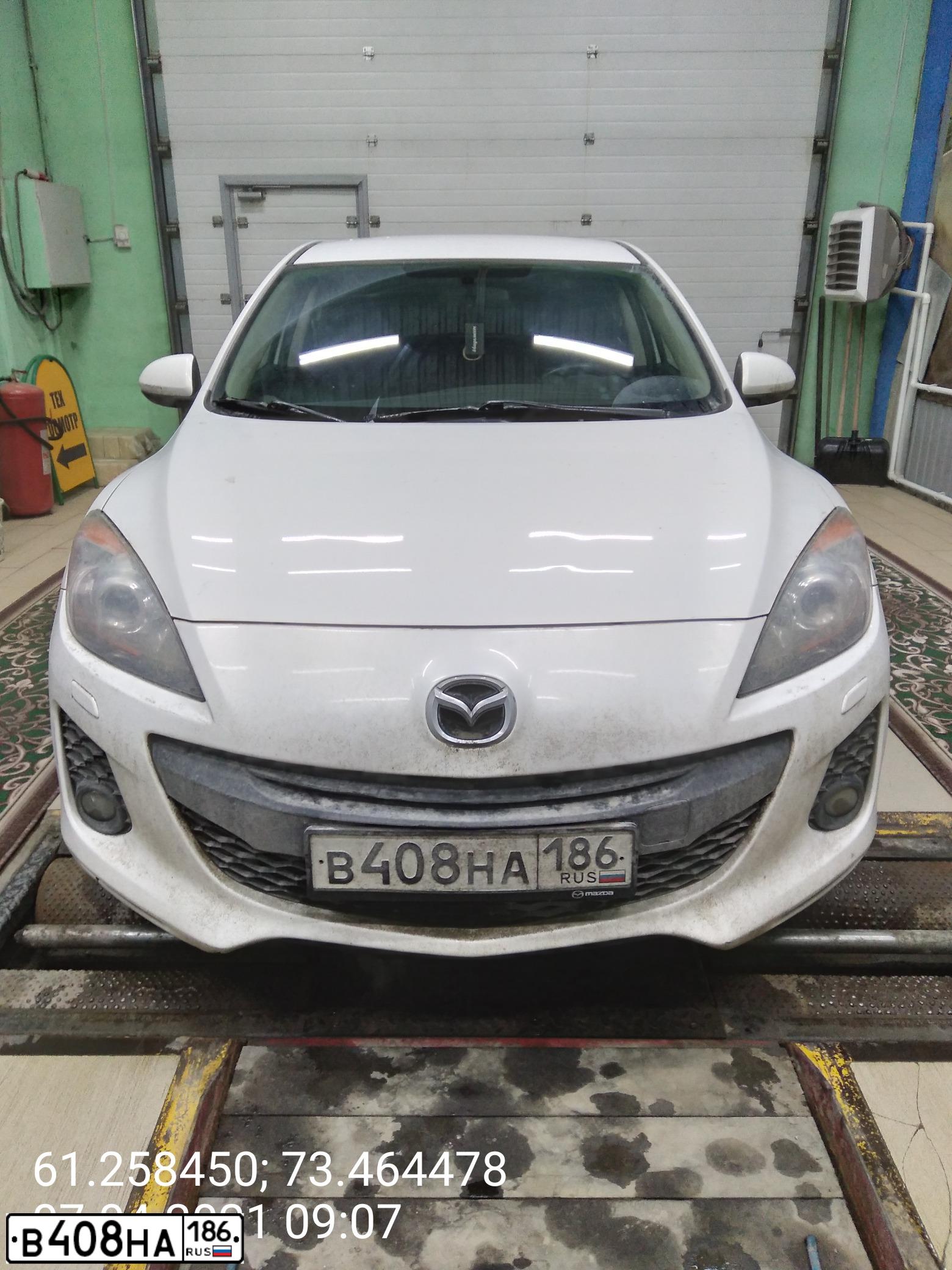 Фото автомобиля LADA LARGUS, 2019 — госномер В408НА186. Цвет: Белый