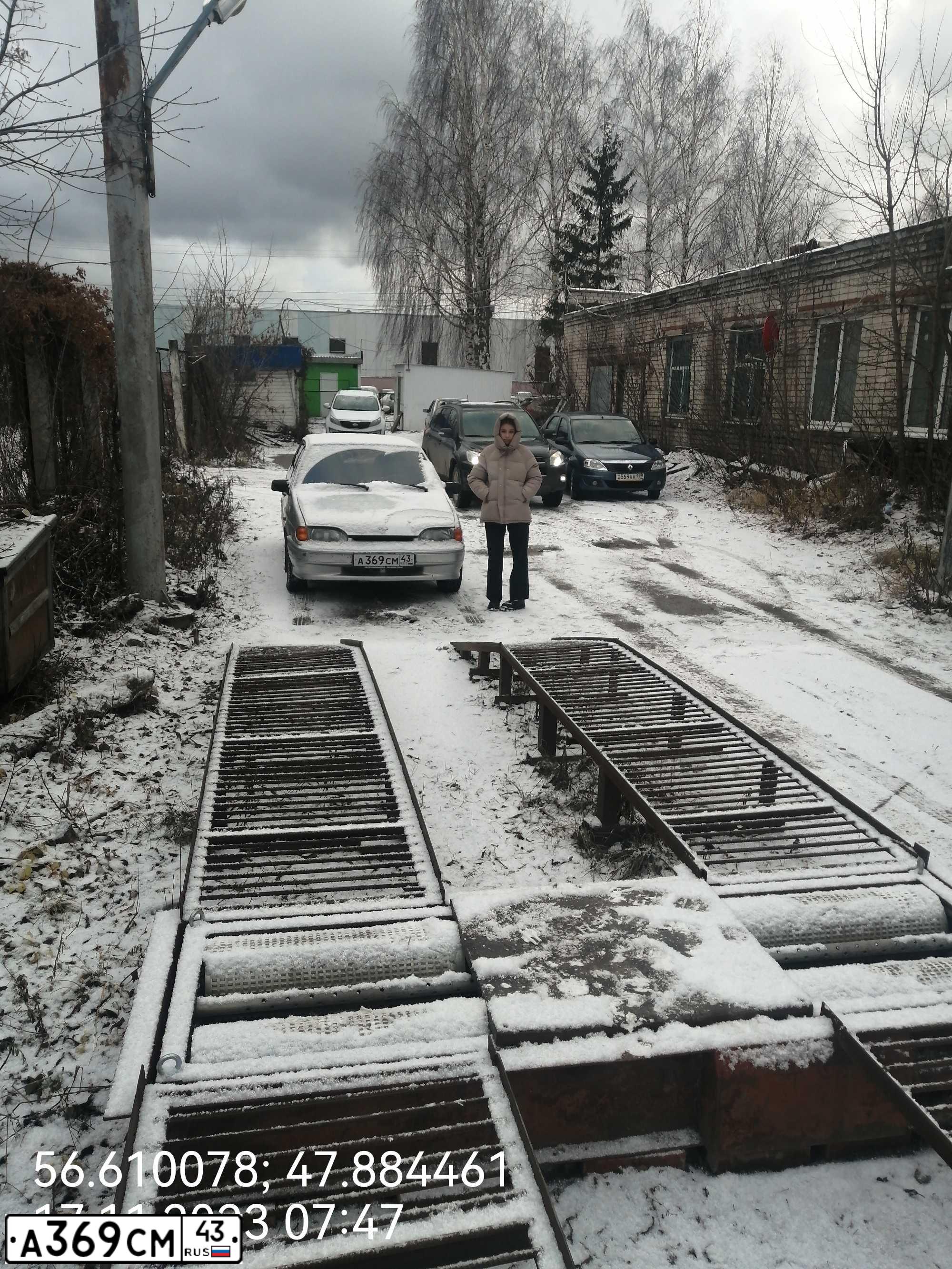Фото автомобиля LADA 2114 SAMARA, 2005 — госномер У191ЕО16. Цвет: СВЕТЛО-СЕРЕБРИСТЫЙ МЕТАЛЛ