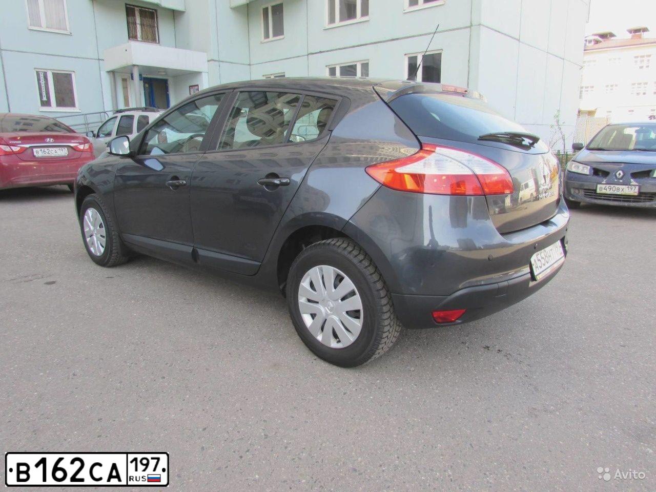 Фото автомобиля HYUNDAI SONATA, 2011 — госномер В162СА197. Цвет: КРАСНЫЙ ТЕМНЫЙ