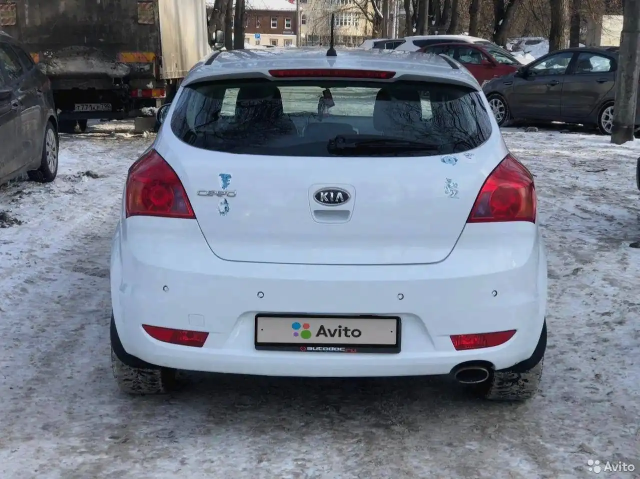 Фото автомобиля GAZ 3009, 2018 — госномер Т912ХТ58. Цвет: Белый