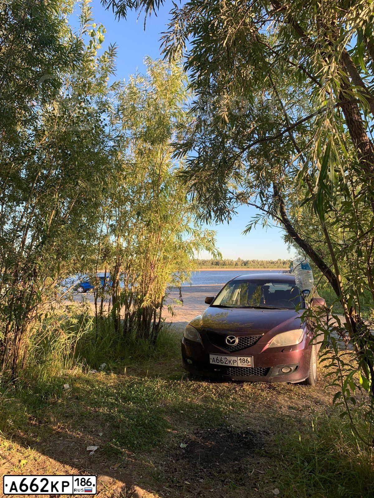 Фото автомобиля MAZDA 3, 2007 — госномер А662КР186. Цвет: ТЕМНО-ВИШНЕВЫЙ
