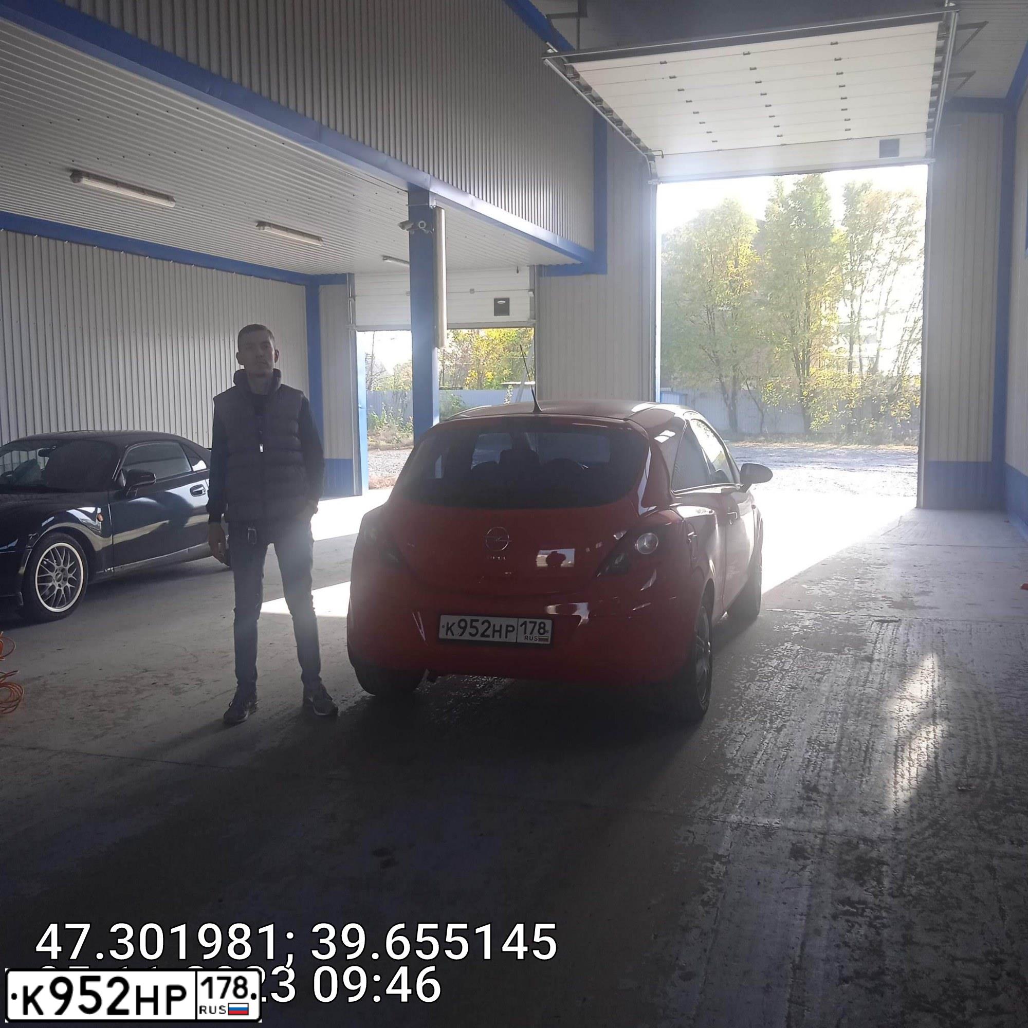 Фото автомобиля OPEL L CORSA, 2008 — госномер К716КА761. Цвет: Красный