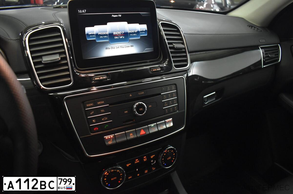 Фото автомобиля MERCEDES GLE-KLASSE, 2017 — госномер А959ВВ197. Цвет: Белый