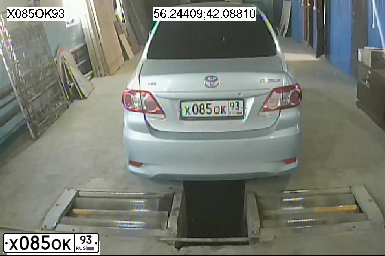 Фото автомобиля ТОУОТА САМRУ, 2002 — госномер М757ХК93. Цвет: ЧЕРНЫЙ