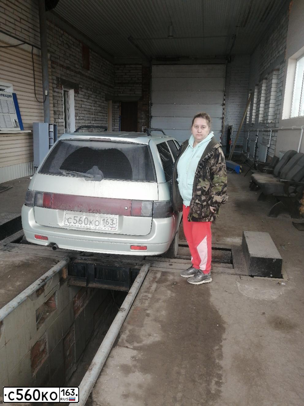 Фото автомобиля LADA 2111, 2002 — госномер С560КО163. Цвет: СЕРЕБРИСТ ЖЕЛТО-ЗЕЛЕНЫЙ