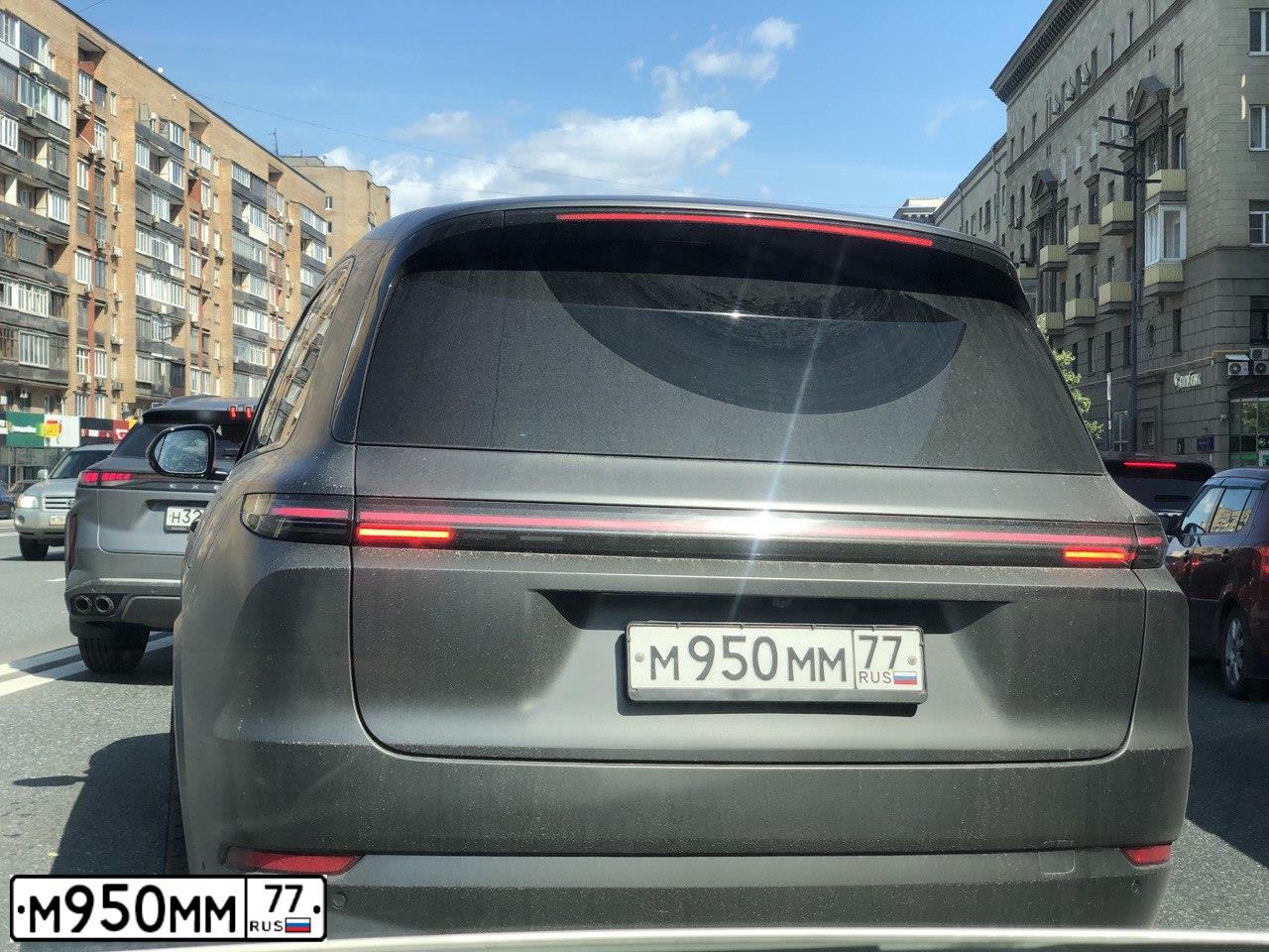 Фото автомобиля MERCEDES S-KLASSE, 2002 — госномер А950МО99. Цвет: ЧЕРНЫЙ