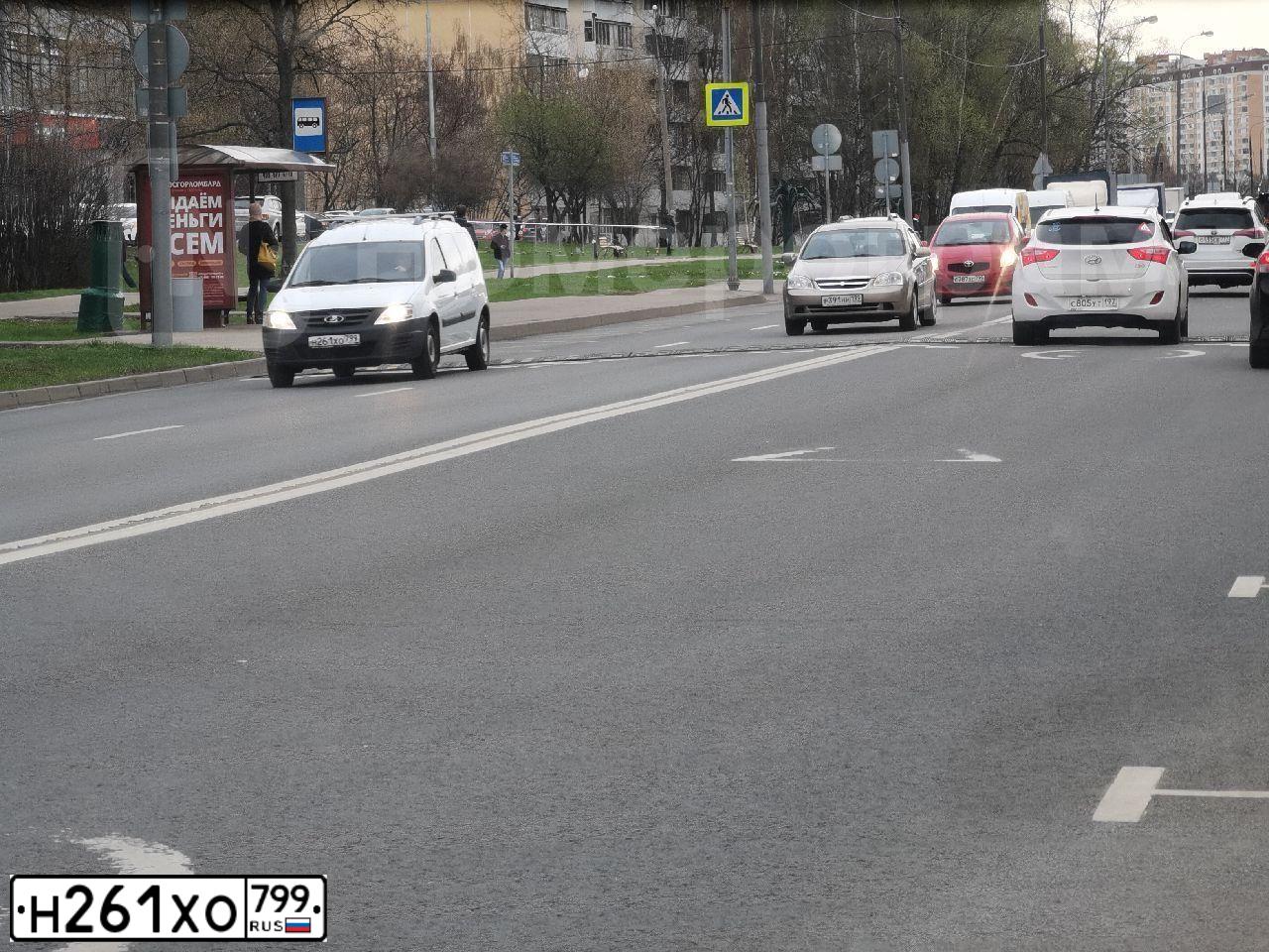 Фото автомобиля LADA LARGUS, 2020 — госномер Е351ТО797. Цвет: Белый