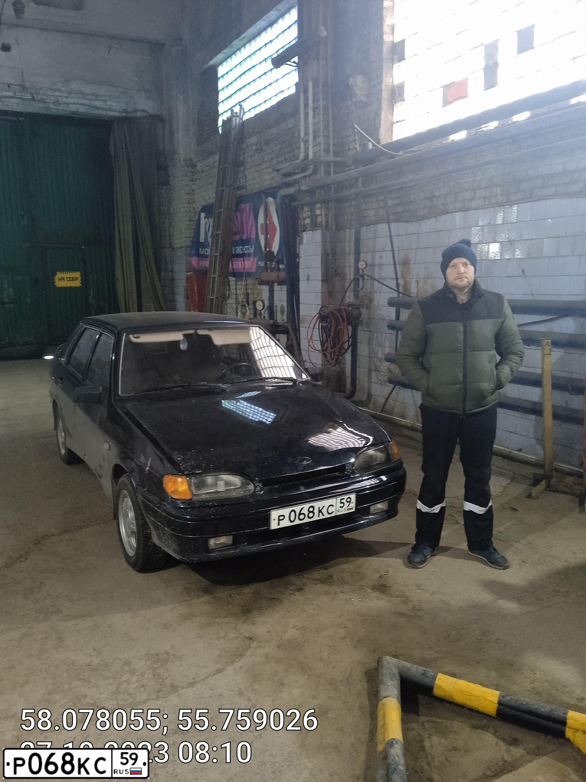 Фото автомобиля LADA 2115, 2007 — госномер Х883НА37. Цвет: ГРАФИТОВЫЙ МЕТАЛИК