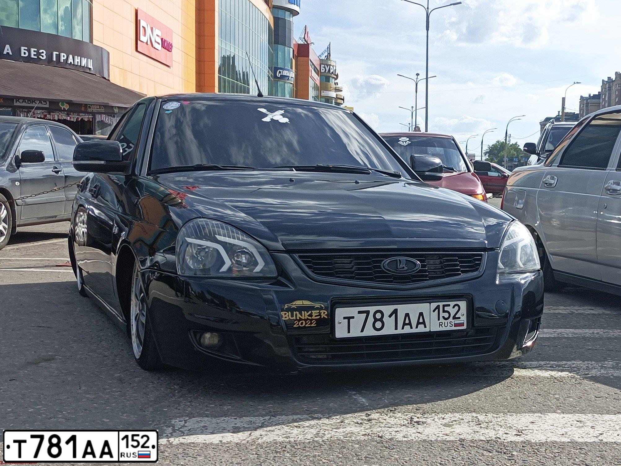 Фото автомобиля LADA PRIORA, 2012 — госномер О382ХТ33. Цвет: Сине-Черный
