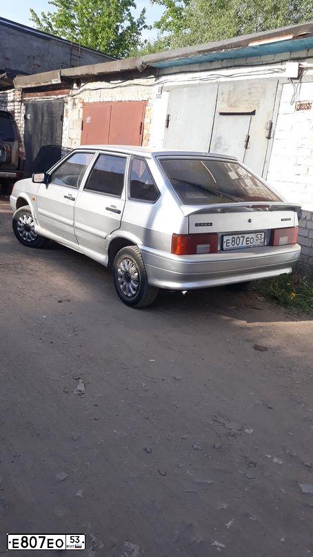 Фото автомобиля LADA 2114 SAMARA, 2010 — госномер Е540РС53. Цвет: СВЕТЛО-СЕРЕБРИСТЫЙ МЕТАЛЛ