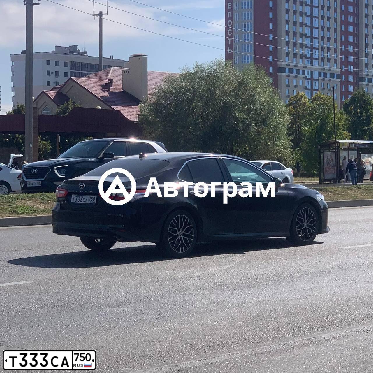 Фото автомобиля LADA 1117 KALINA, 2012 — госномер Т333СА750. Цвет: СЕРЕБРИСТЫЙ