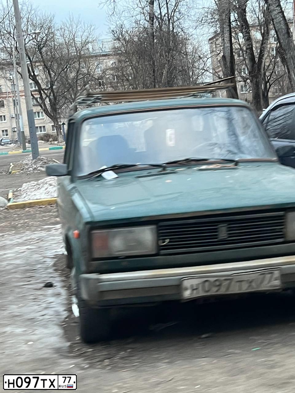 Фото автомобиля LADA 2104, 1997 — госномер Н097ТХ77. Цвет: ЗЕЛЕНЫЙ