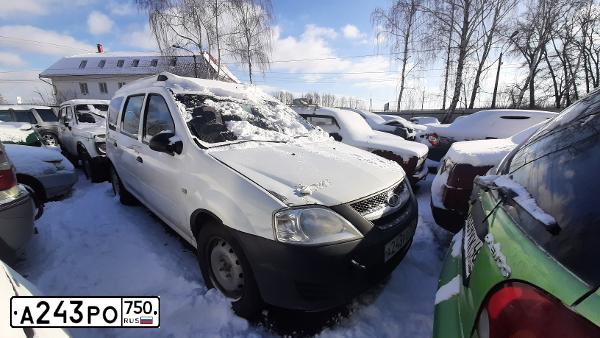 Фото автомобиля LADA LARGUS, 2017 — госномер А243РО750. Цвет: БЕЛЫЙ