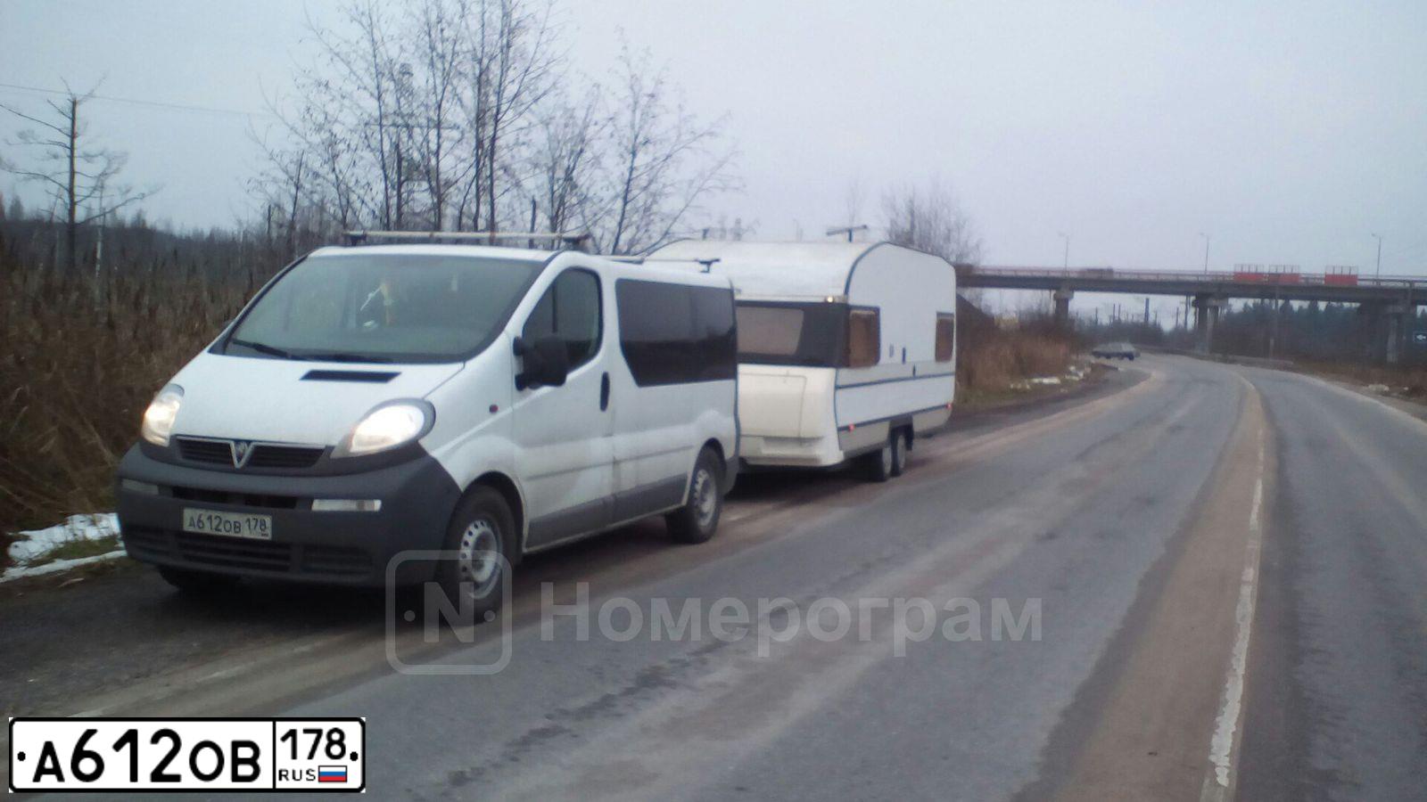 Фото автомобиля OPEL VIVARO, 2006 — госномер А612ОВ178. Цвет: БЕЛЫЙ