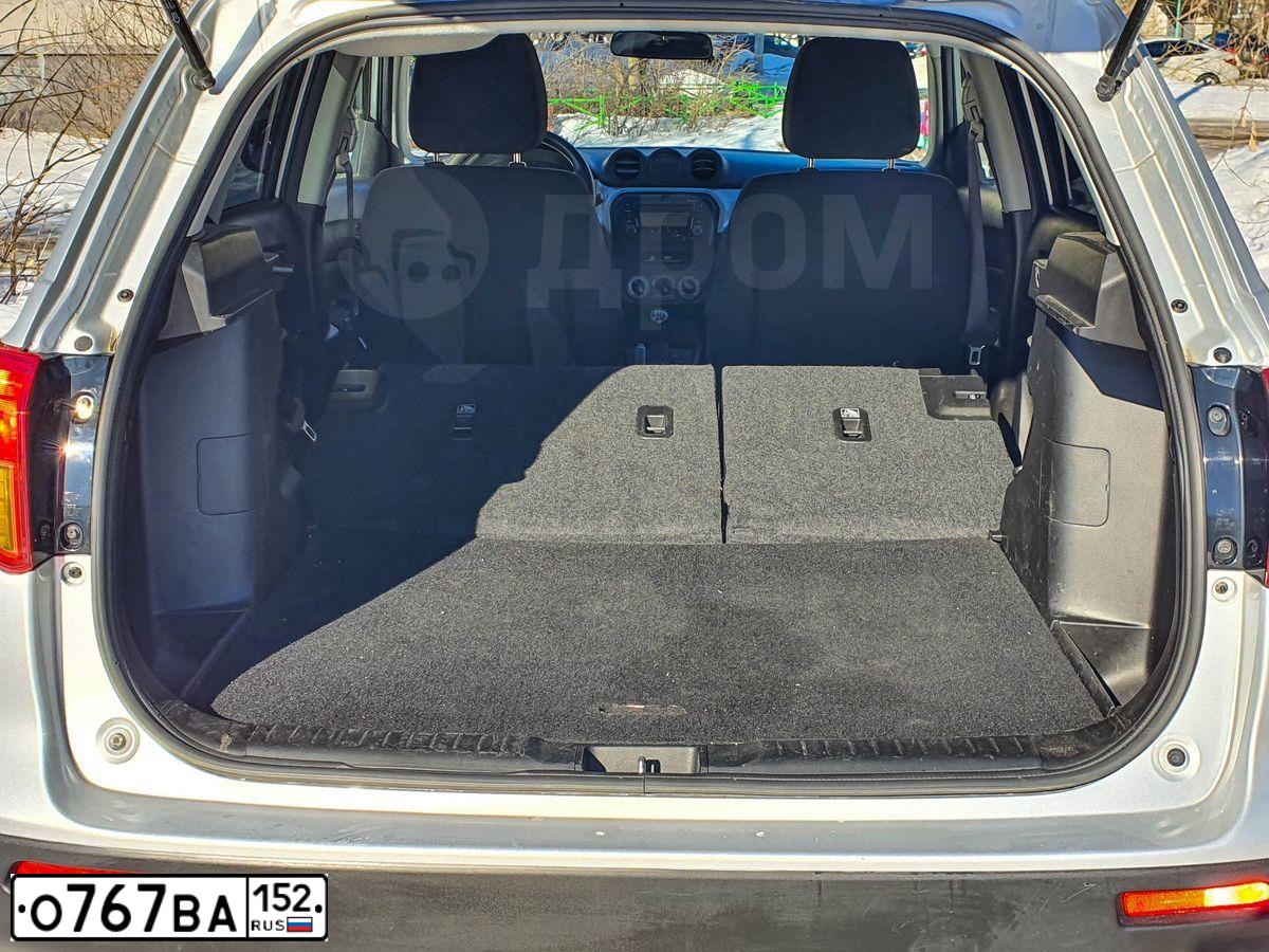 Фото автомобиля SUZUKI /GRAND/ VITARA, 2015 — госномер Е784ХМ790. Цвет: СЕРЕБРИСТЫЙ
