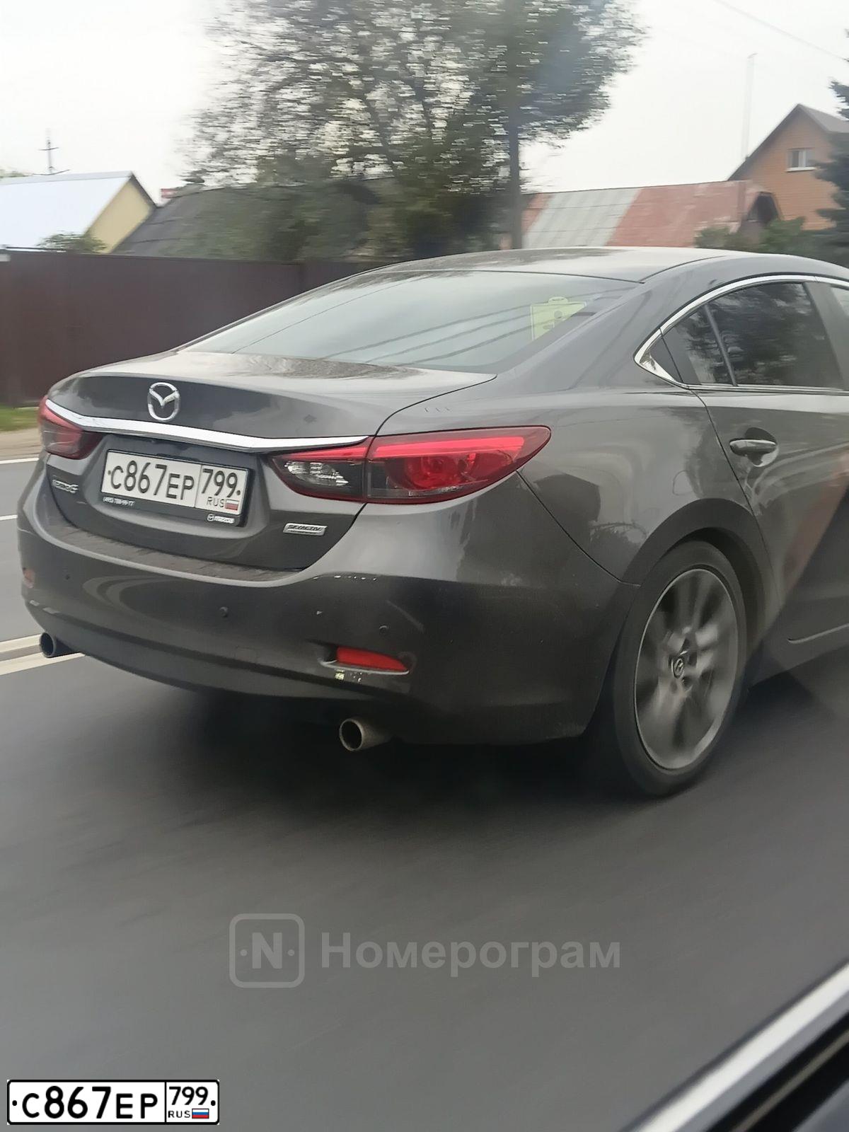 Фото автомобиля MAZDA 6, 2018 — госномер С867ЕР799. Цвет: ТЕМНО-СЕРЫЙ