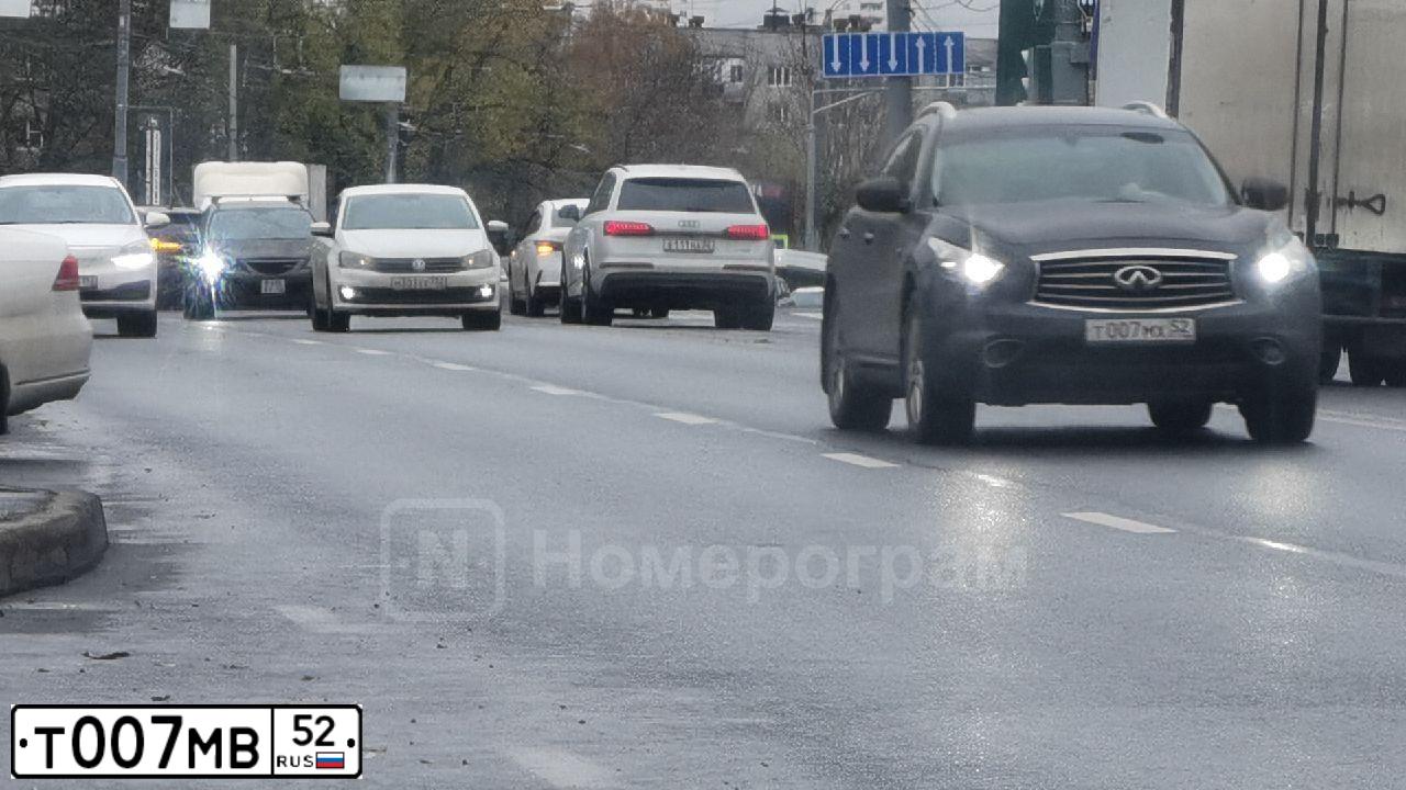 Фото автомобиля BMW X6, 2012 — госномер А777АА134. Цвет: ЧЕРНЫЙ