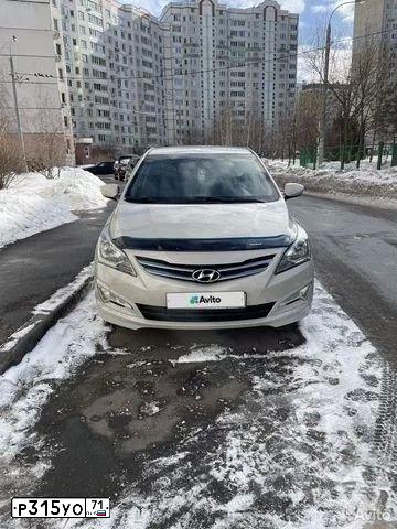 Фото автомобиля HYUNDAI SOLARIS, 2015 — госномер О716УТ33. Цвет: БЕЖЕВЫЙ