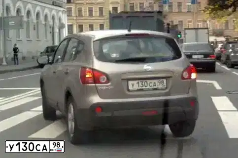 Фото автомобиля НИССАН КАШКАЙ 2.0 SE+, 2009 — госномер Р361РТ48. Цвет: СВЕТЛО-КОРИЧНЕВЫЙ