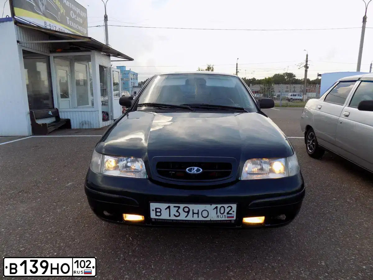 Фото автомобиля LADA 2110, 2005 — госномер В139НО102. Цвет: ТЕМНО-ЗЕЛЕНЫЙ