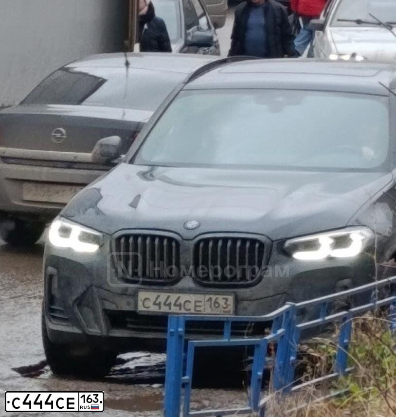 Фото автомобиля LADA 2172 PRIORA, 2011 — госномер С444СЕ163. Цвет: СИНЕ-ЧЕРНЫЙ
