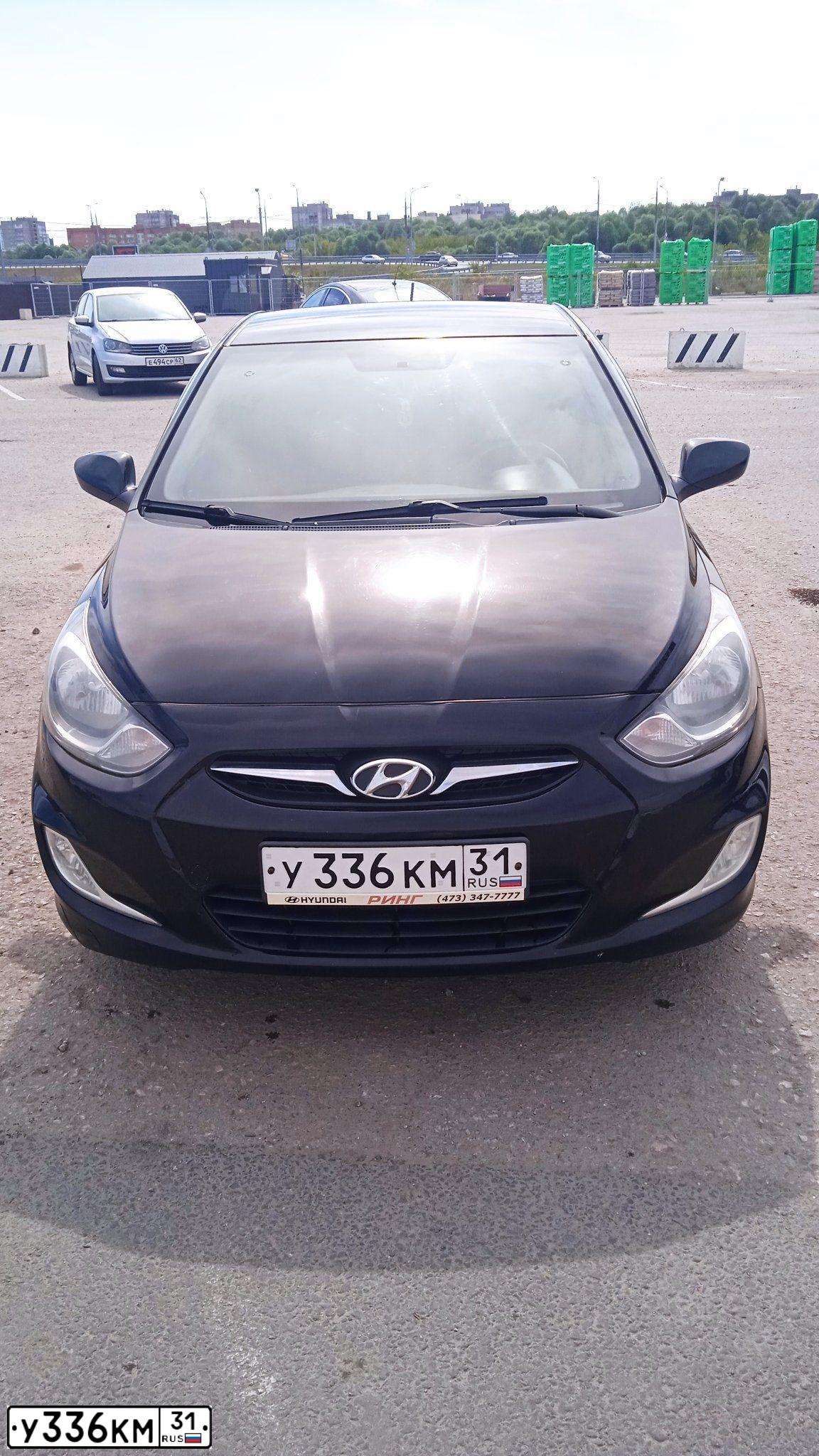 Фото автомобиля HYUNDAI SOLARIS, 2011 — госномер С738ВО68. Цвет: ЧЕРНЫЙ