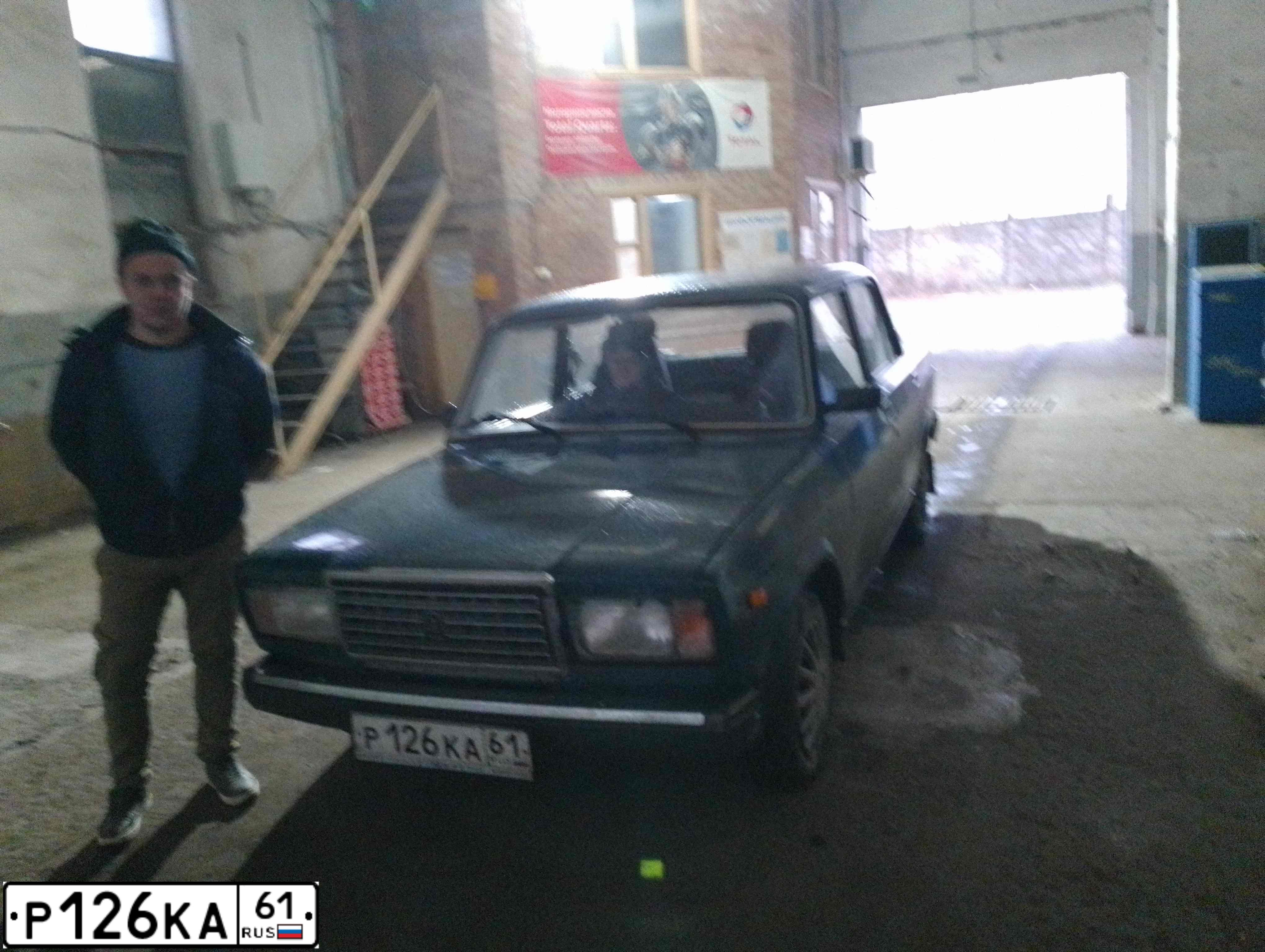 Фото автомобиля LADA 2107, 2000 — госномер Т017ВВ180. Цвет: СИНЕ-ЗЕЛЕНЫЙ