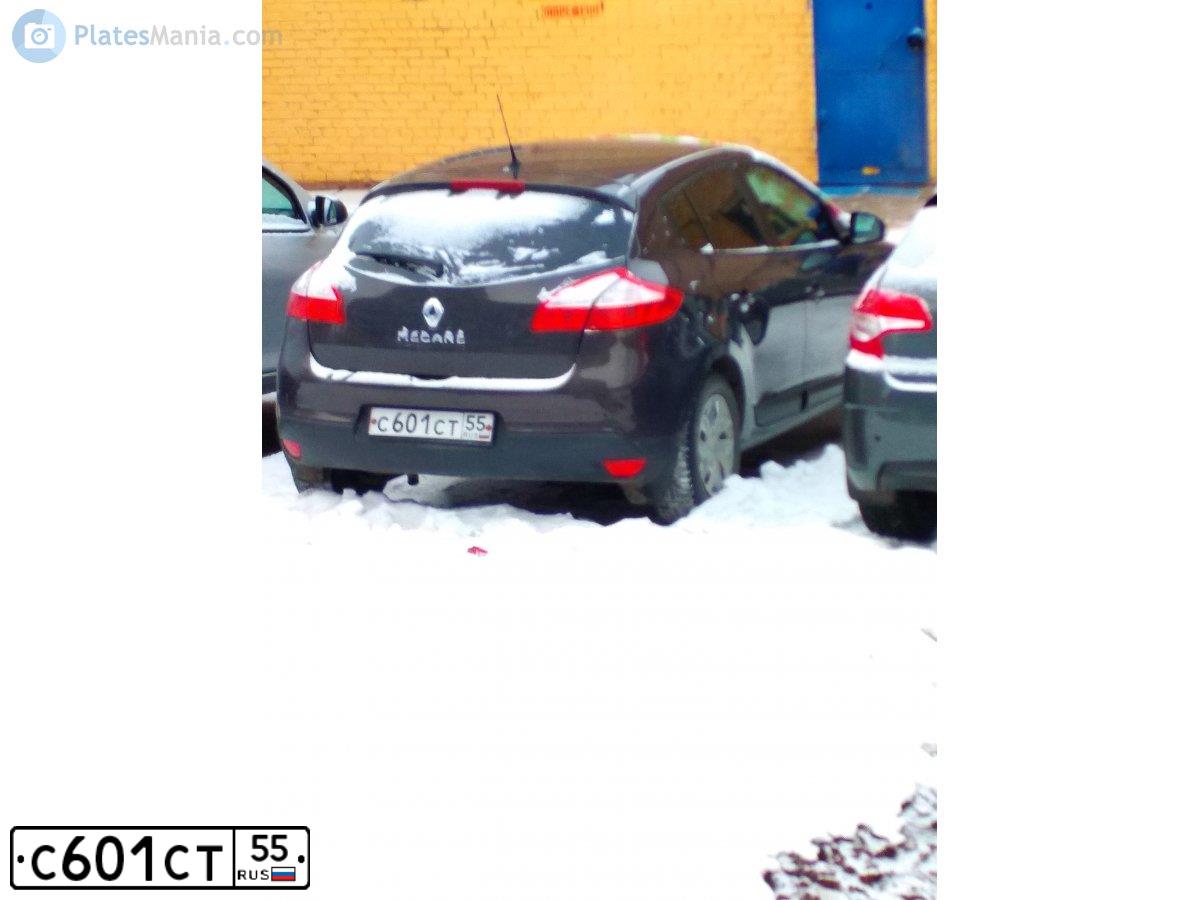Фото автомобиля RENAULT MEGANE, 2013 — госномер М026ЕЕ716. Цвет: Коричневый