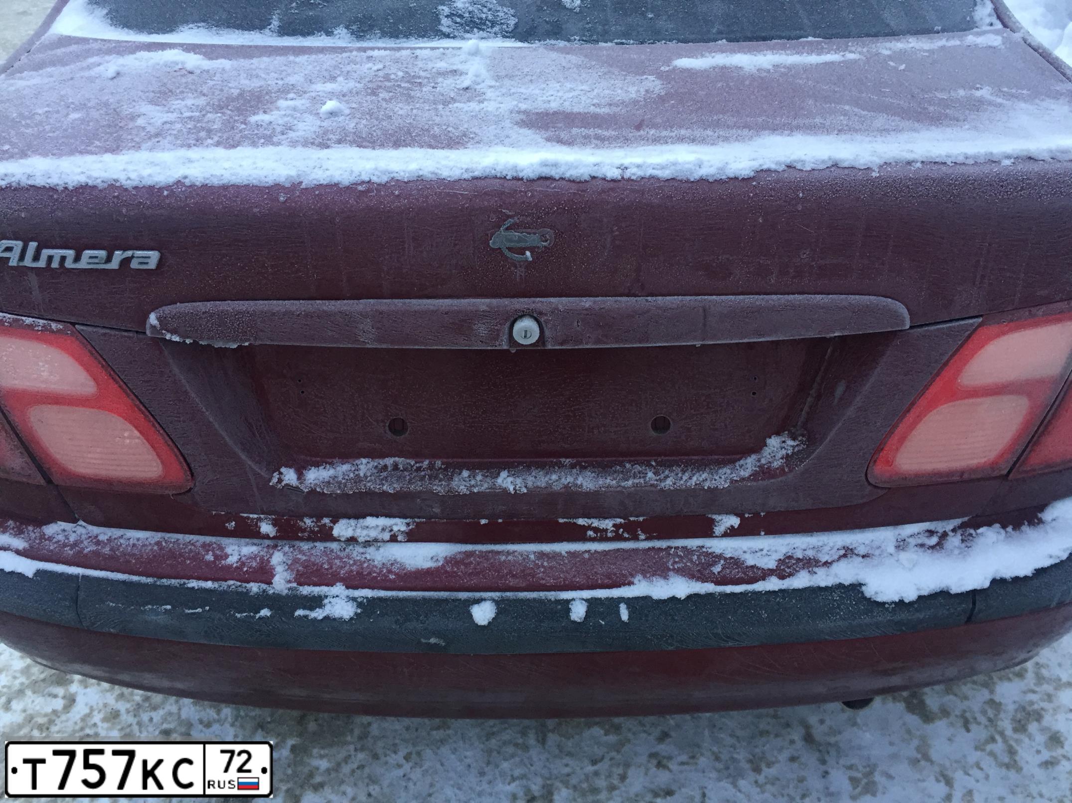 Фото автомобиля NISSAN ALMERA, 2001 — госномер В696МУ122. Цвет: ТЕМНО-КРАСНЫЙ