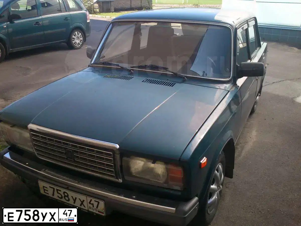Фото автомобиля LADA 2107, 2000 — госномер Е078АВ147